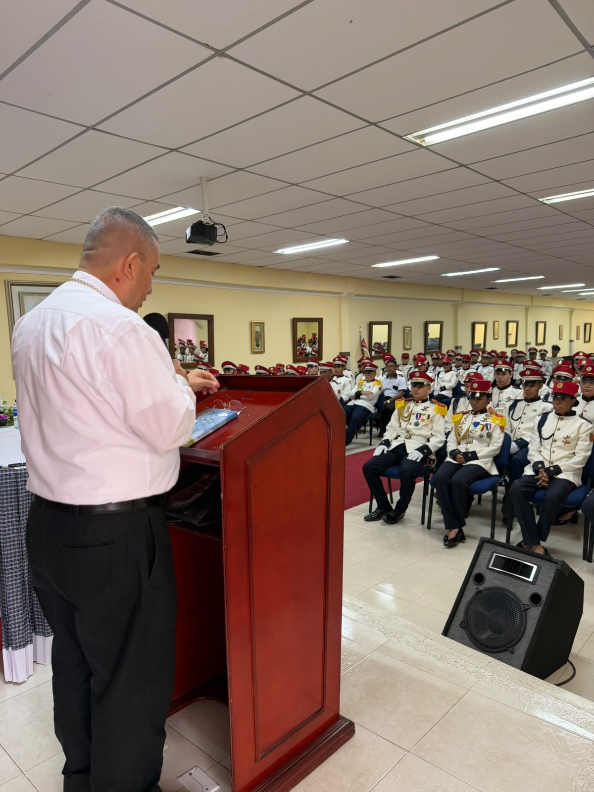 Visita Colegio Militar Almirante Colón — foto 7